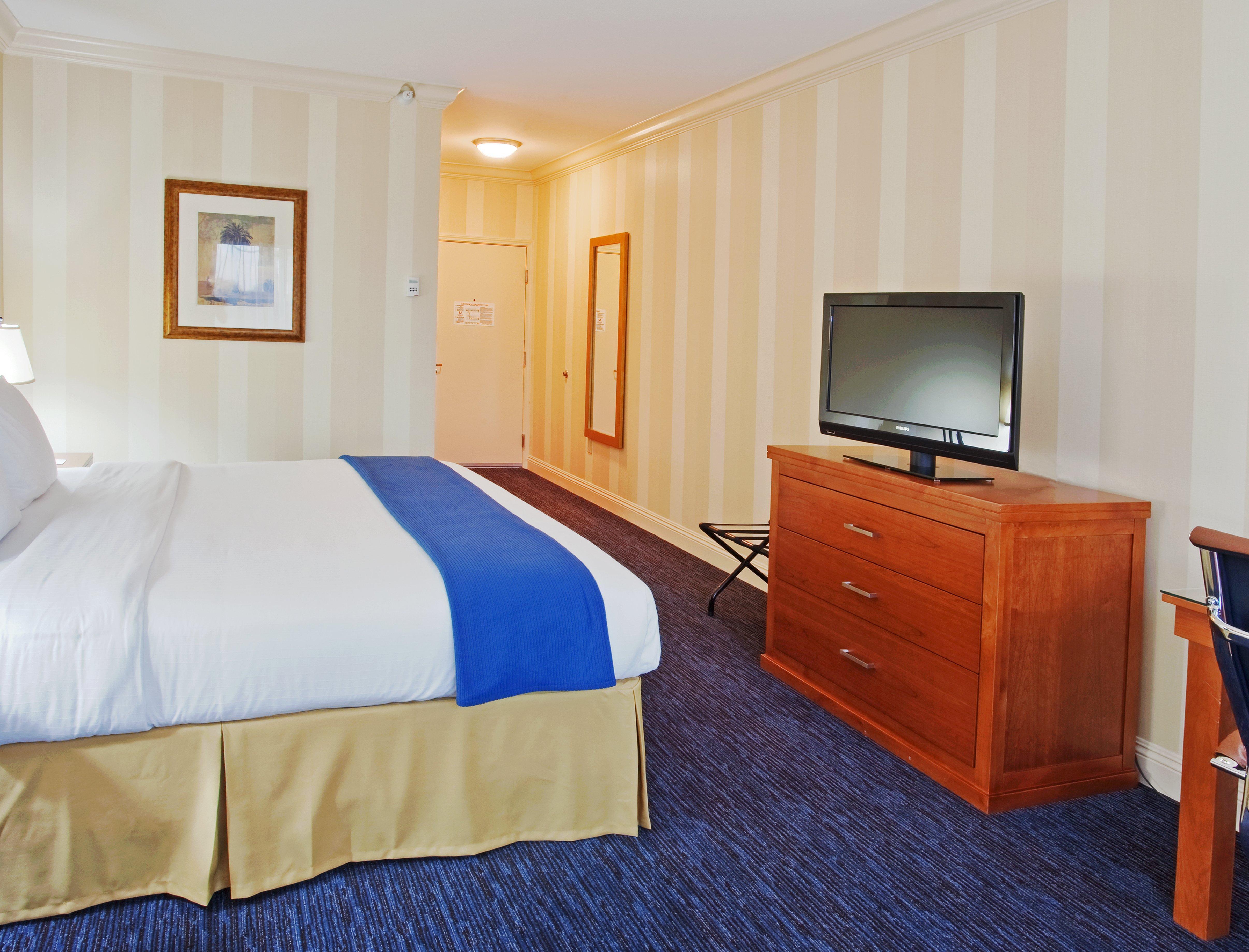 Holiday Inn Express Hotel & Suites Santa Cruz By Ihg Экстерьер фото